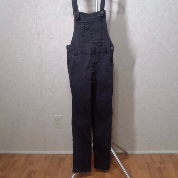 EUC Free People Black Denim Ziggy Multi Pocket Overalls Zip Distressed Fade Sz26 - Picture 1 of 12